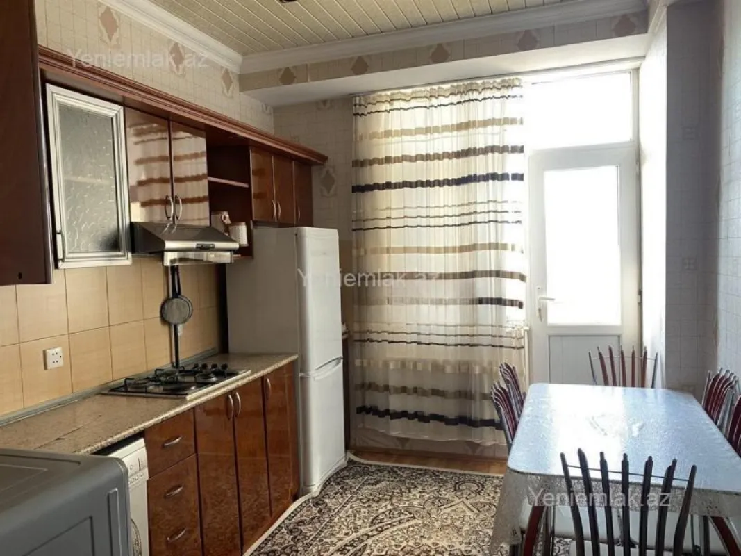 Satılır 3 otaqlı yeni tikili 95 m²