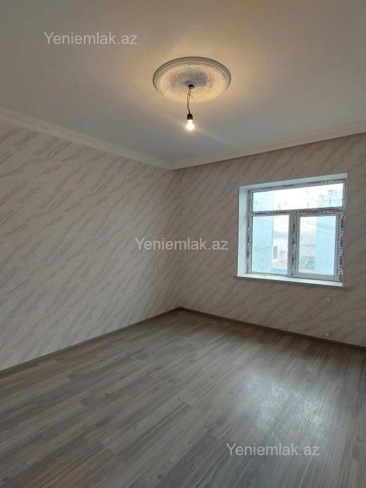 Satılır 4 otaqlı həyət evi 120 m²