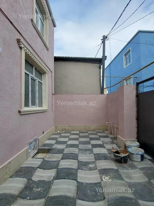 Satılır 4 otaqlı həyət evi 120 m²
