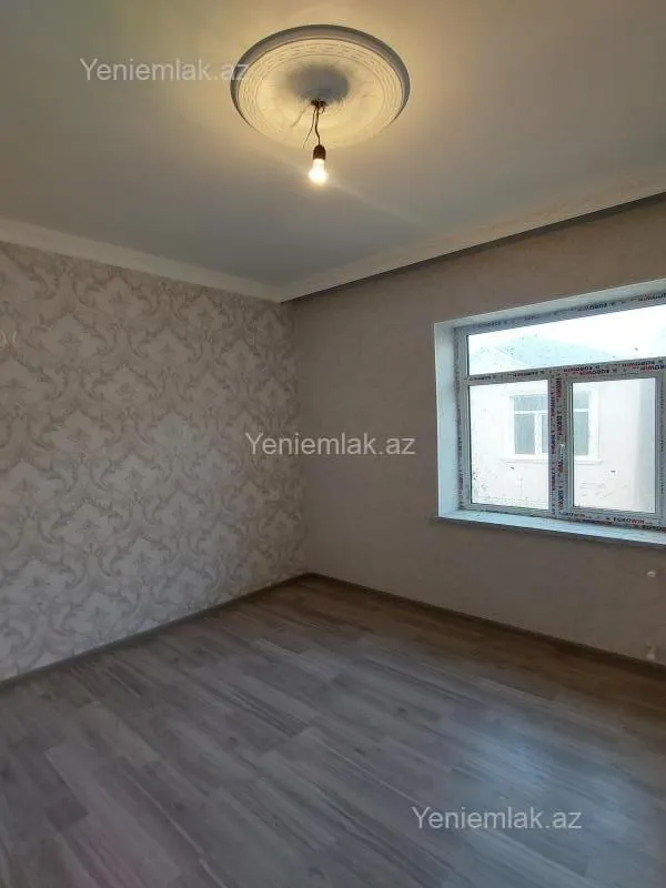 Satılır 4 otaqlı həyət evi 120 m²