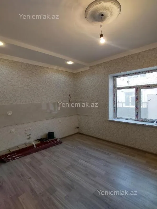 Satılır 4 otaqlı həyət evi 120 m²