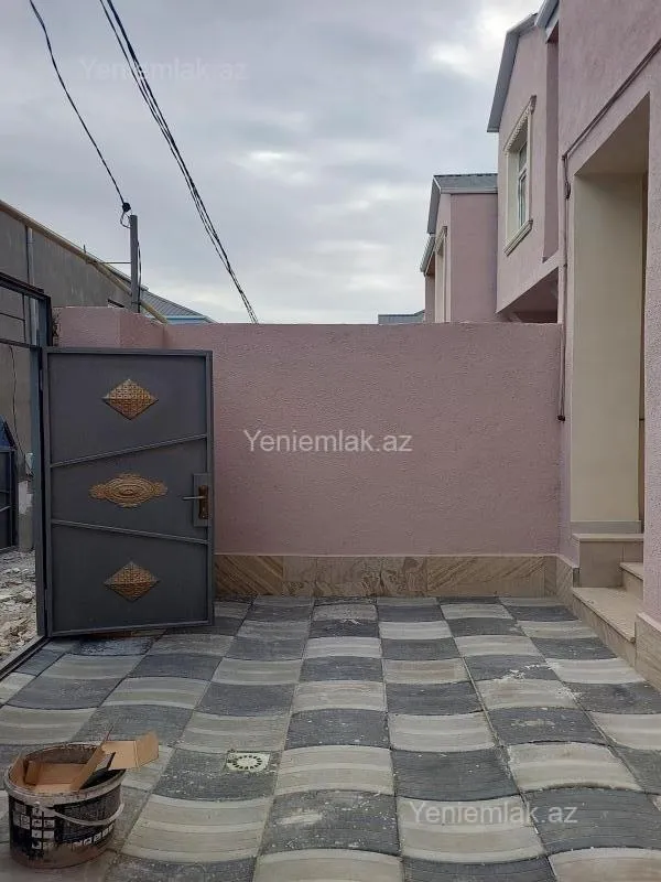 Satılır 4 otaqlı həyət evi 120 m²