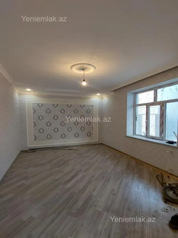 Satılır 4 otaqlı həyət evi 120 m²