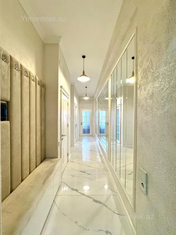 Satılır 2 otaqlı yeni tikili 65 m²