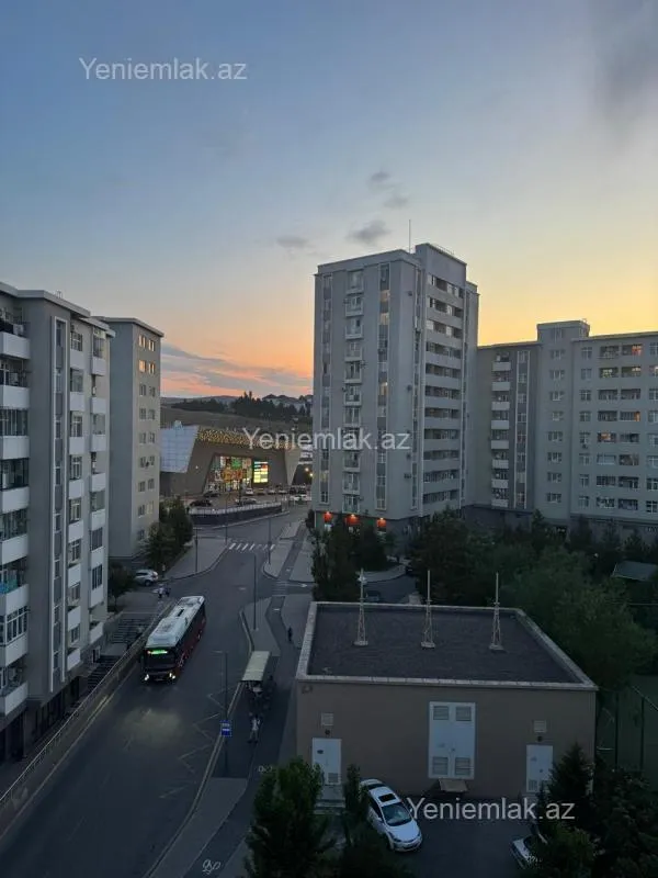 Satılır 2 otaqlı yeni tikili 65 m²