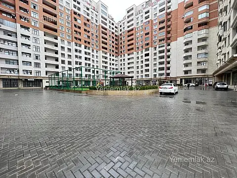 Satılır 3 otaqlı yeni tikili 132 m²
