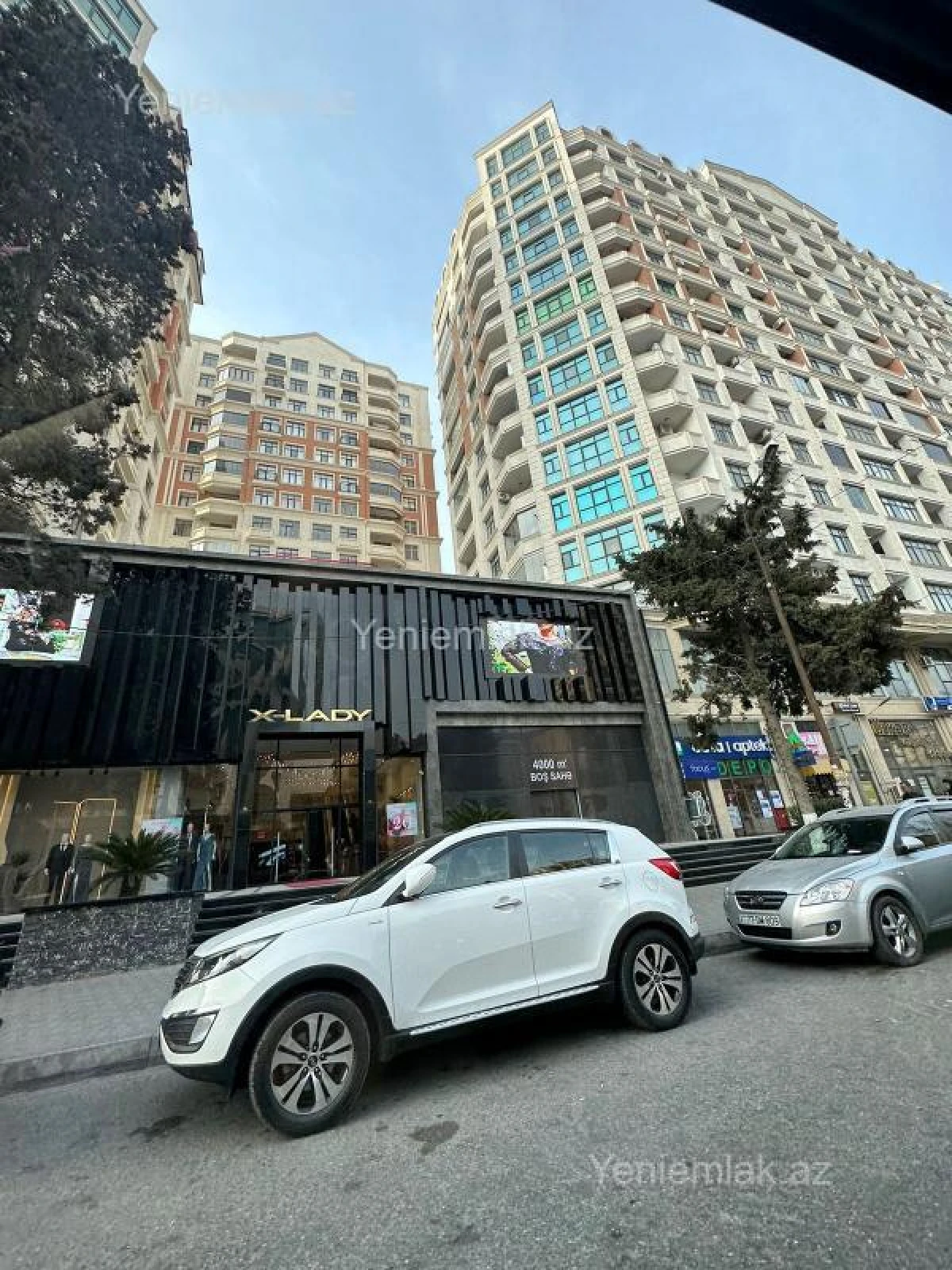 Satılır 3 otaqlı yeni tikili 132 m²