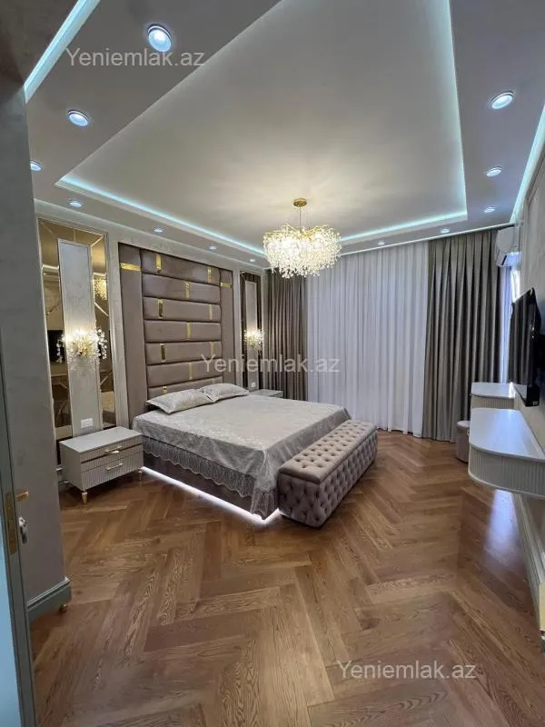 Satılır 3 otaqlı yeni tikili 132 m²
