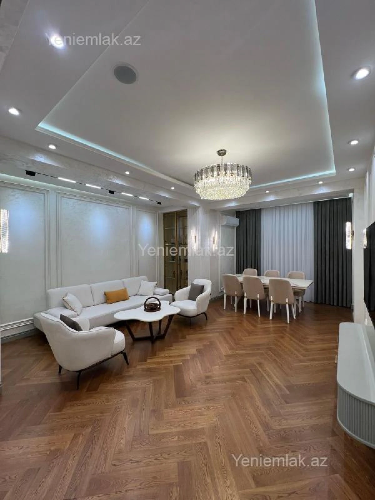 Satılır 3 otaqlı yeni tikili 132 m²