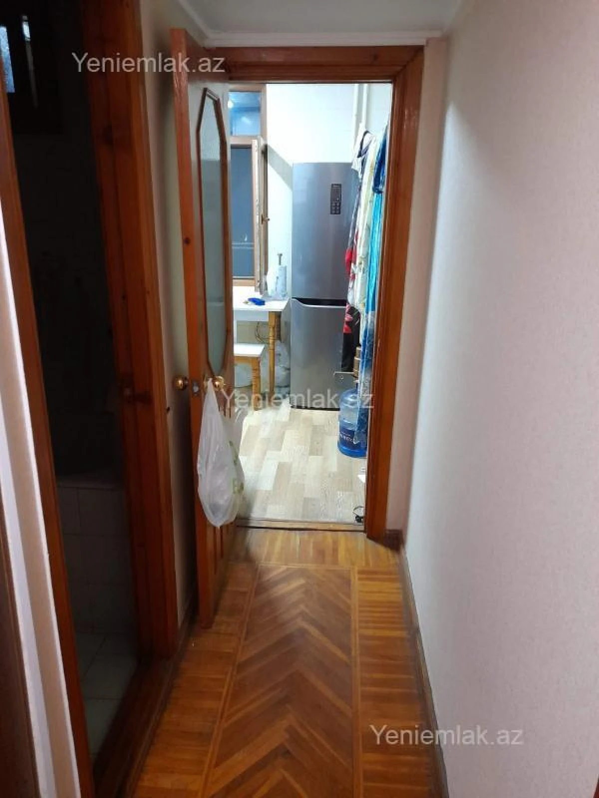 Satılır 2 otaqlı köhnə tikili 55 m²