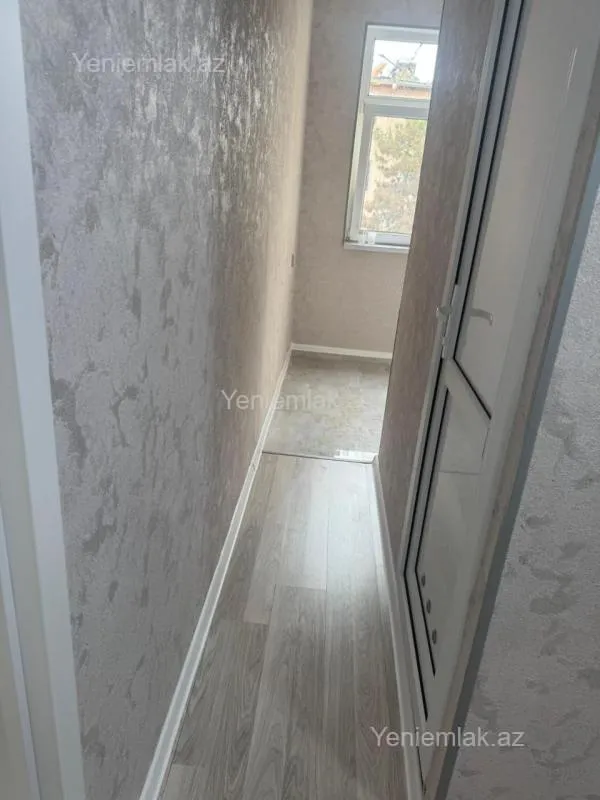 Satılır 3 otaqlı köhnə tikili 75 m²