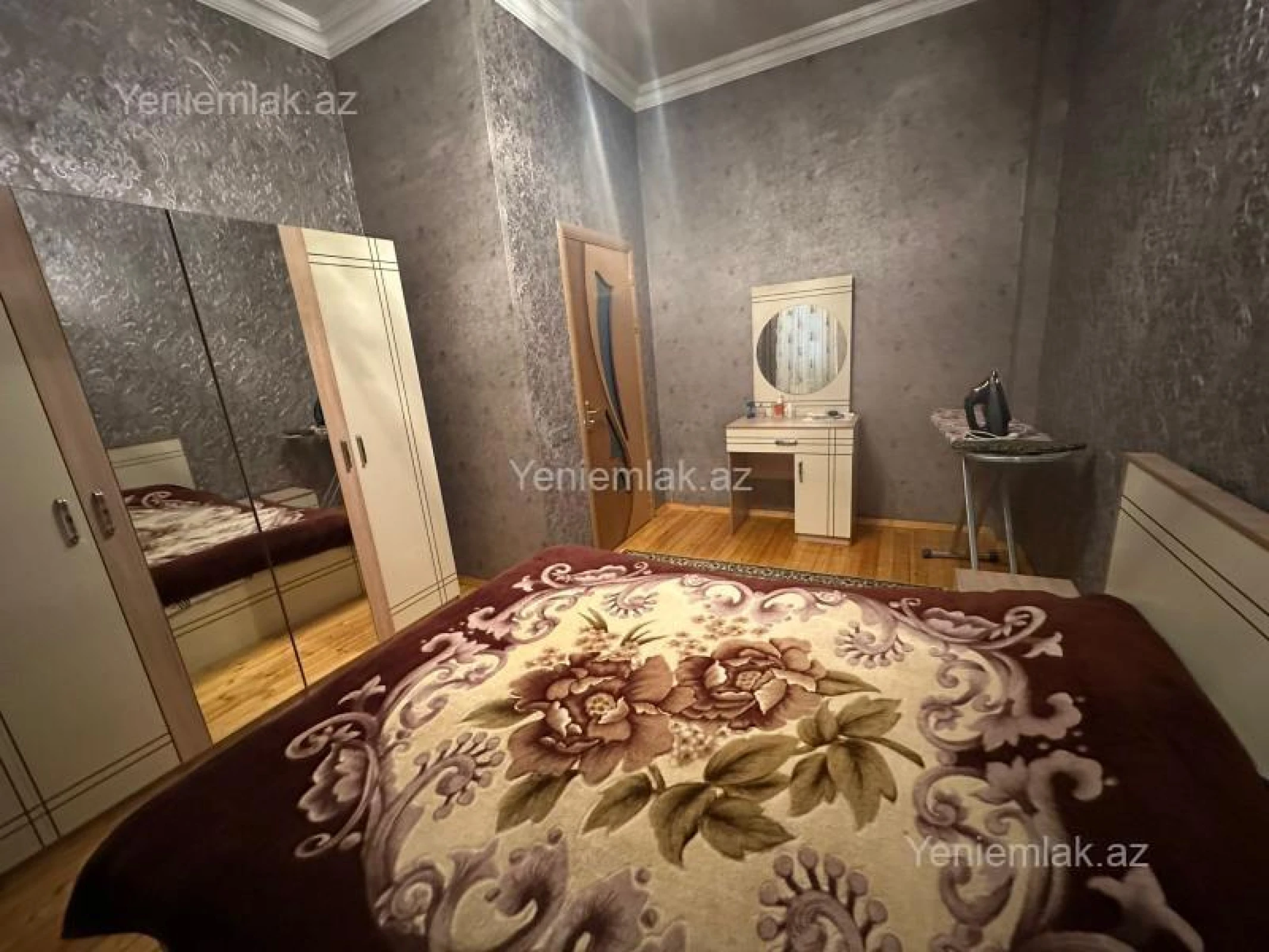 Satılır 3 otaqlı yeni tikili 90 m²