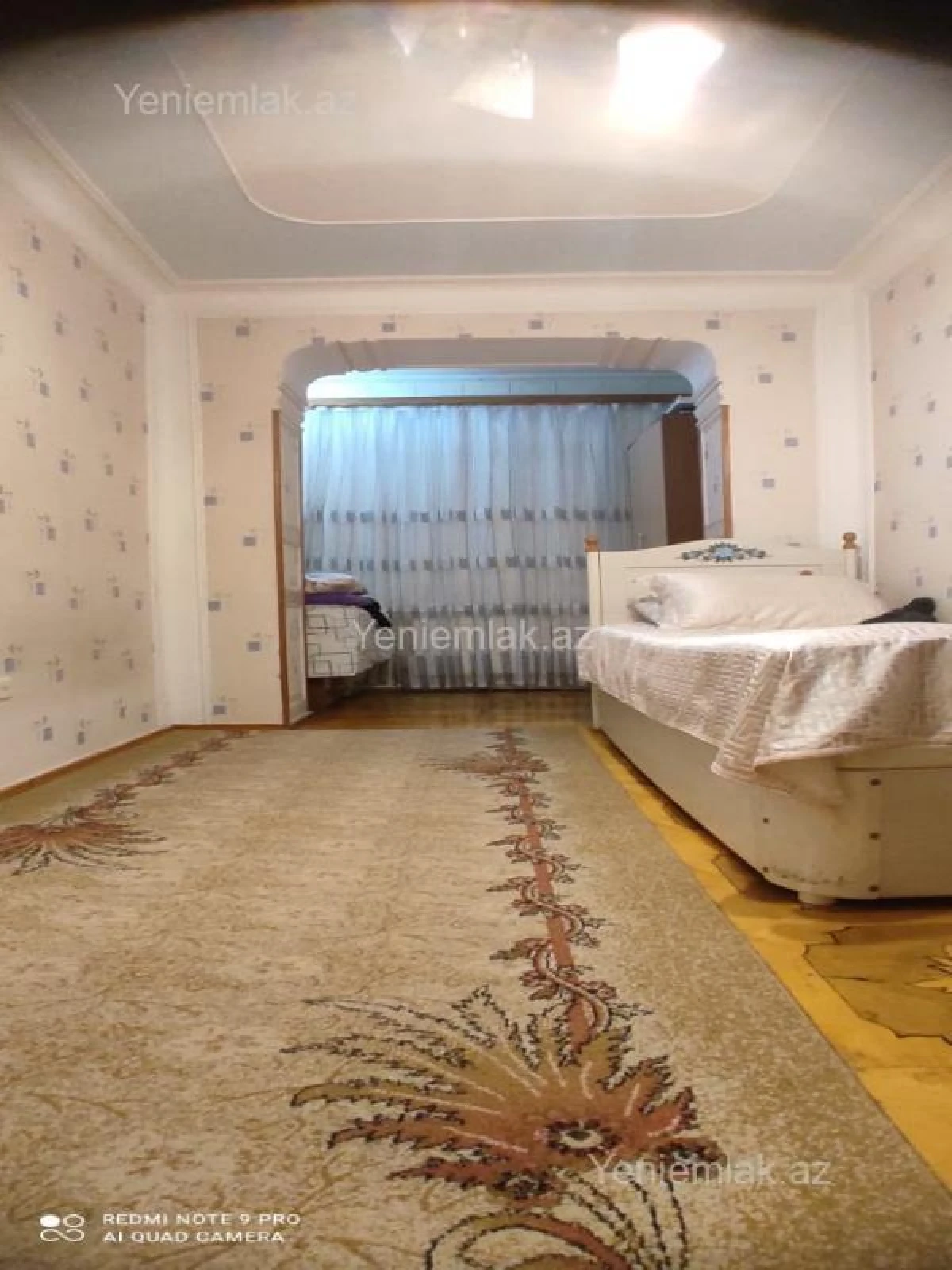 Satılır 4 otaqlı köhnə tikili 105 m²