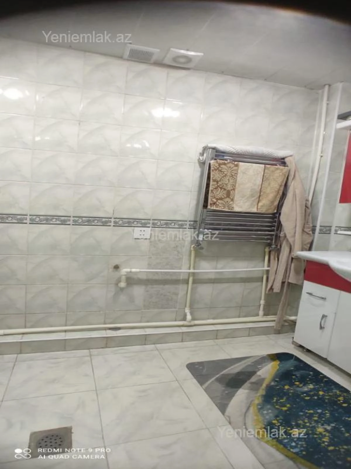 Satılır 4 otaqlı köhnə tikili 105 m²