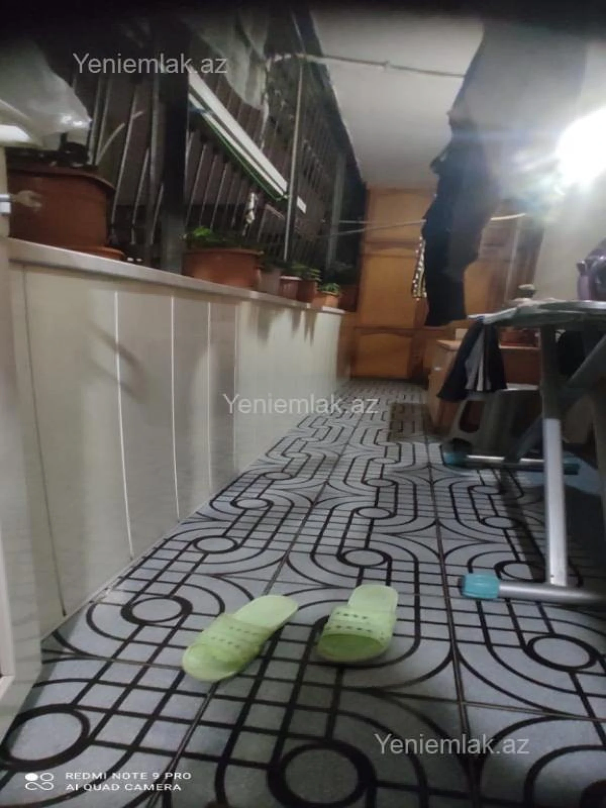 Satılır 4 otaqlı köhnə tikili 105 m²