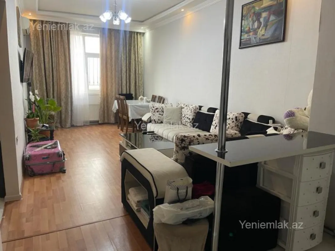 Satılır 2 otaqlı yeni tikili 60 m²