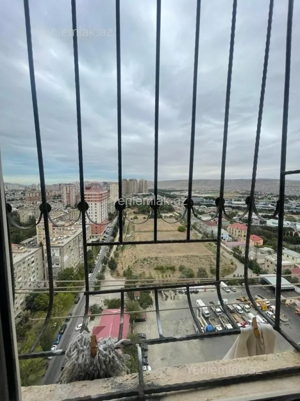 Satılır 2 otaqlı yeni tikili 60 m²