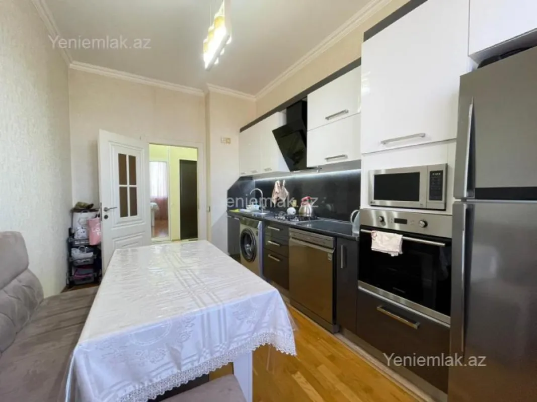 Satılır 2 otaqlı yeni tikili 63 m²