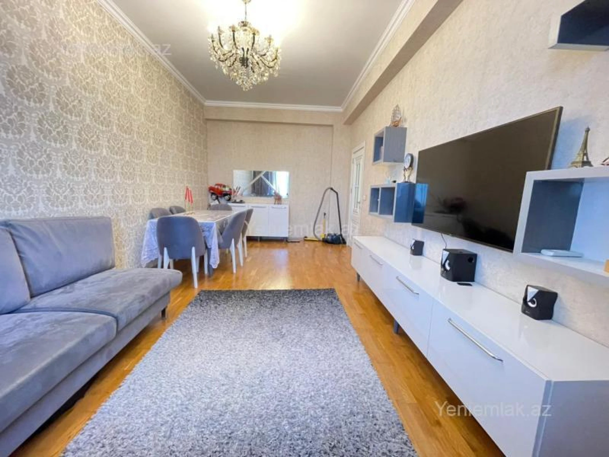 Satılır 2 otaqlı yeni tikili 63 m²
