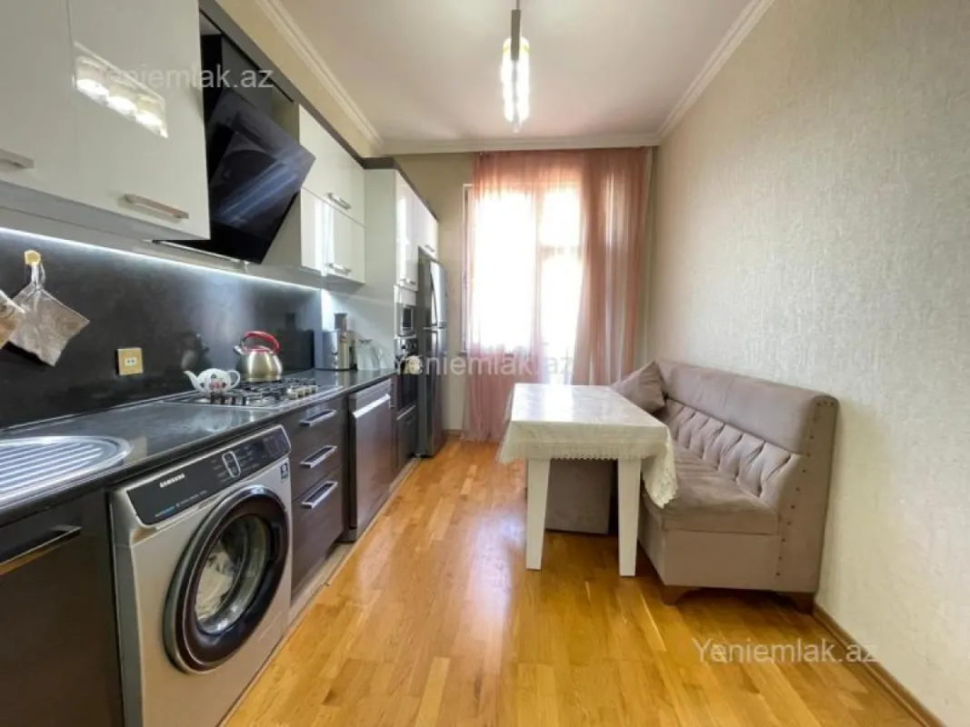 Satılır 2 otaqlı yeni tikili 63 m²