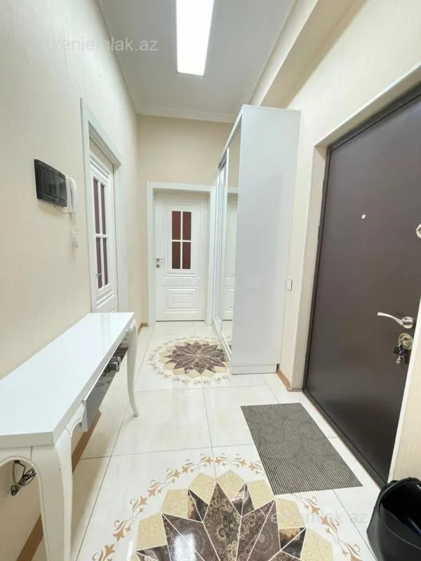 Satılır 2 otaqlı yeni tikili 63 m²