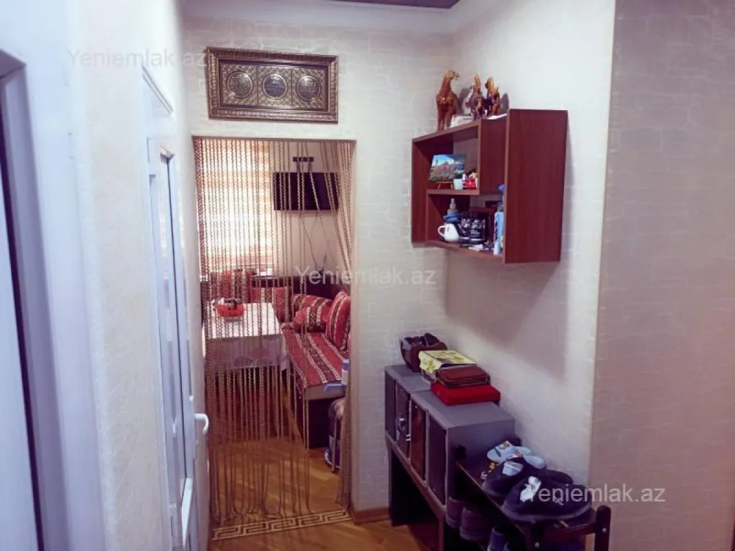 Satılır 2 otaqlı köhnə tikili 55 m²