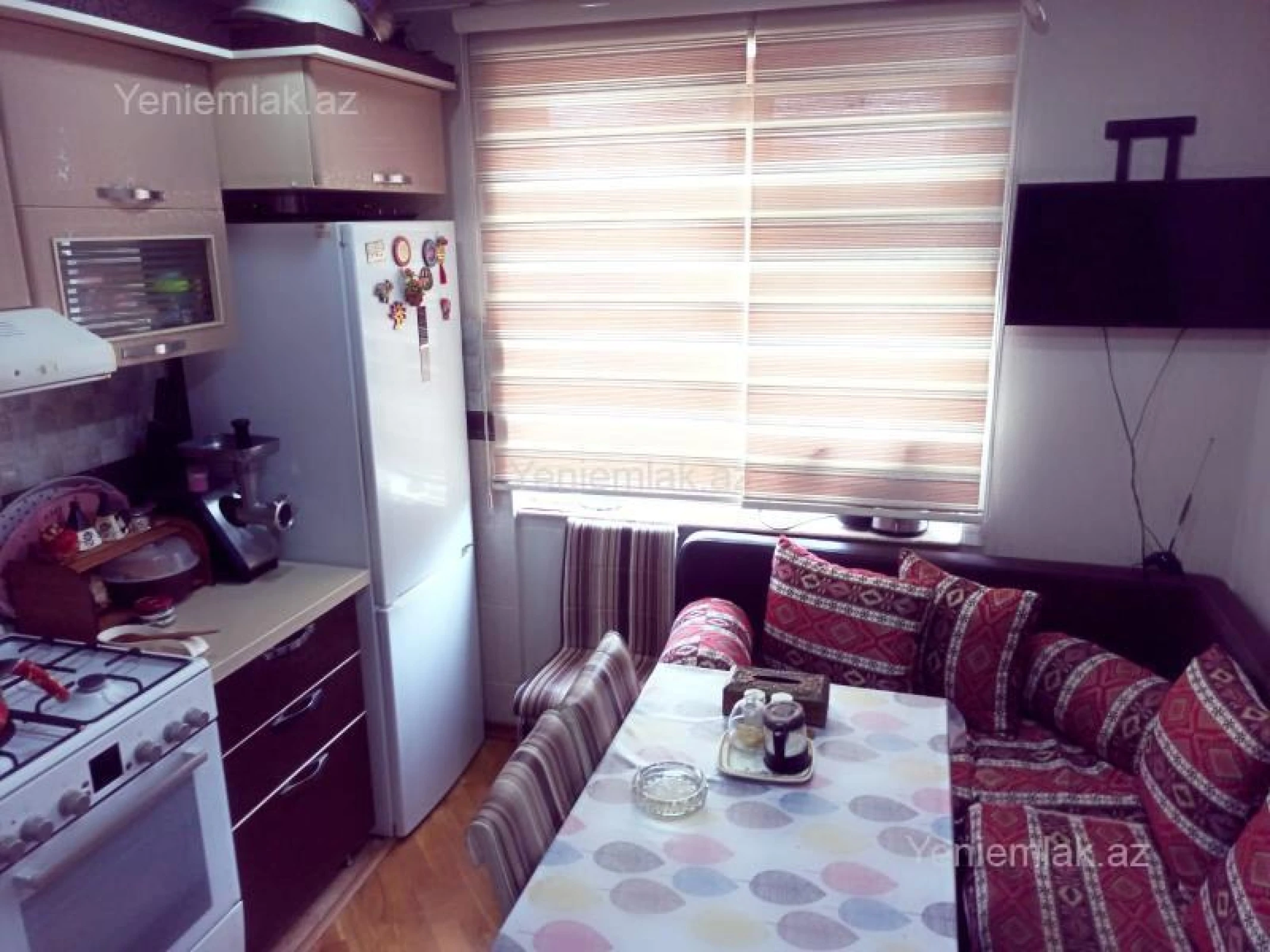 Satılır 2 otaqlı köhnə tikili 55 m²