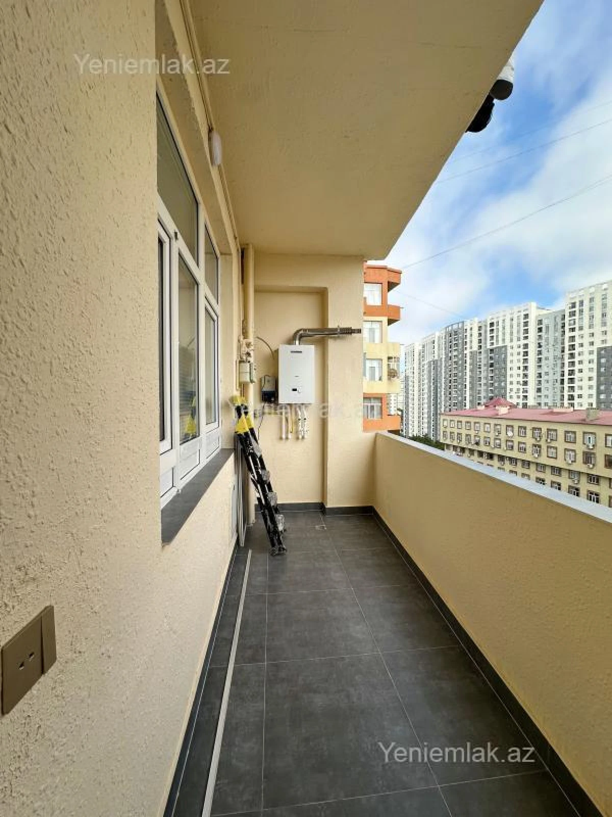 Satılır 3 otaqlı yeni tikili 96 m²