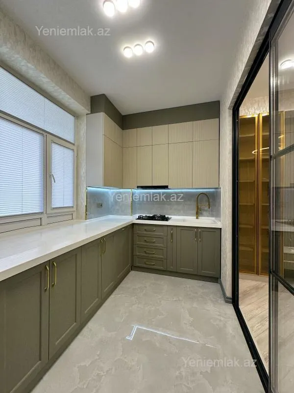 Satılır 3 otaqlı yeni tikili 96 m²
