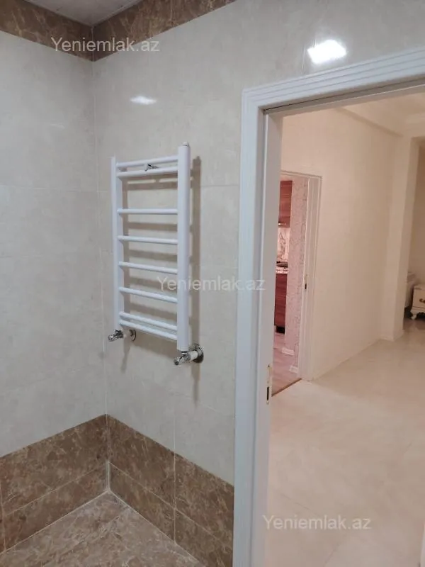 Satılır 2 otaqlı yeni tikili 71 m²