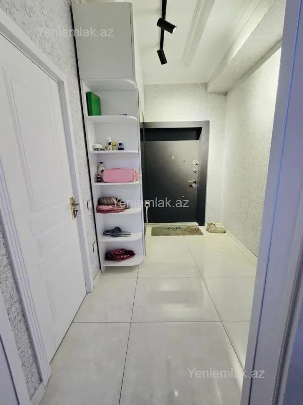 Satılır 3 otaqlı yeni tikili 103 m²