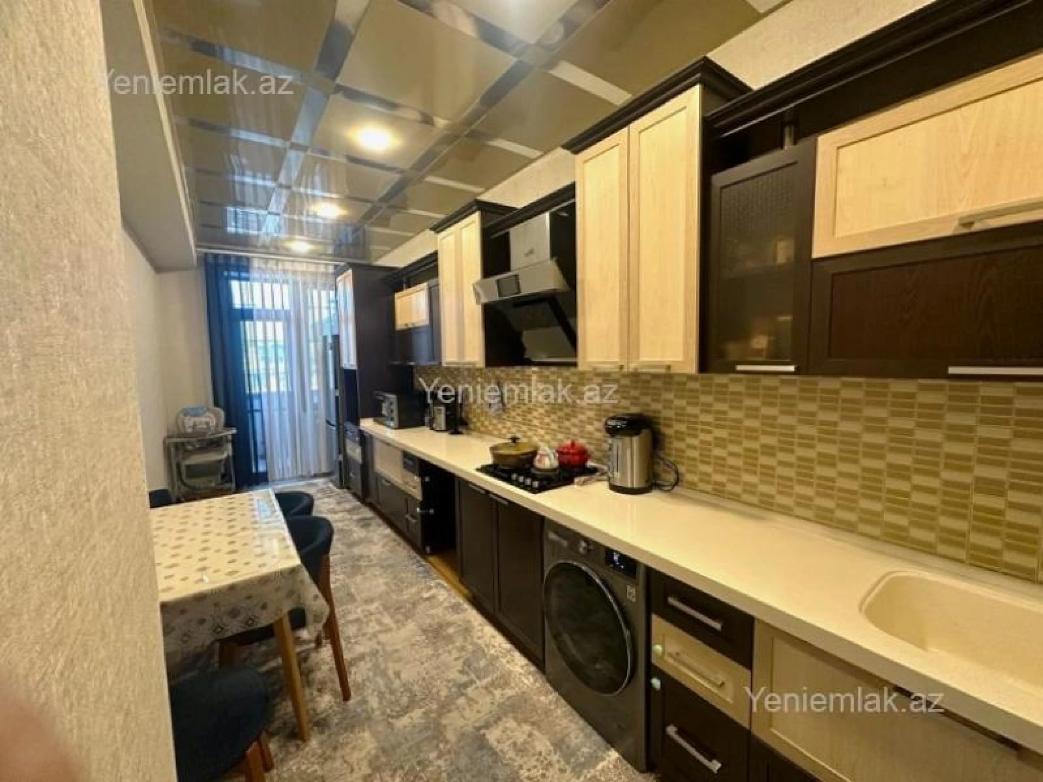 Satılır 2 otaqlı yeni tikili 90 m²