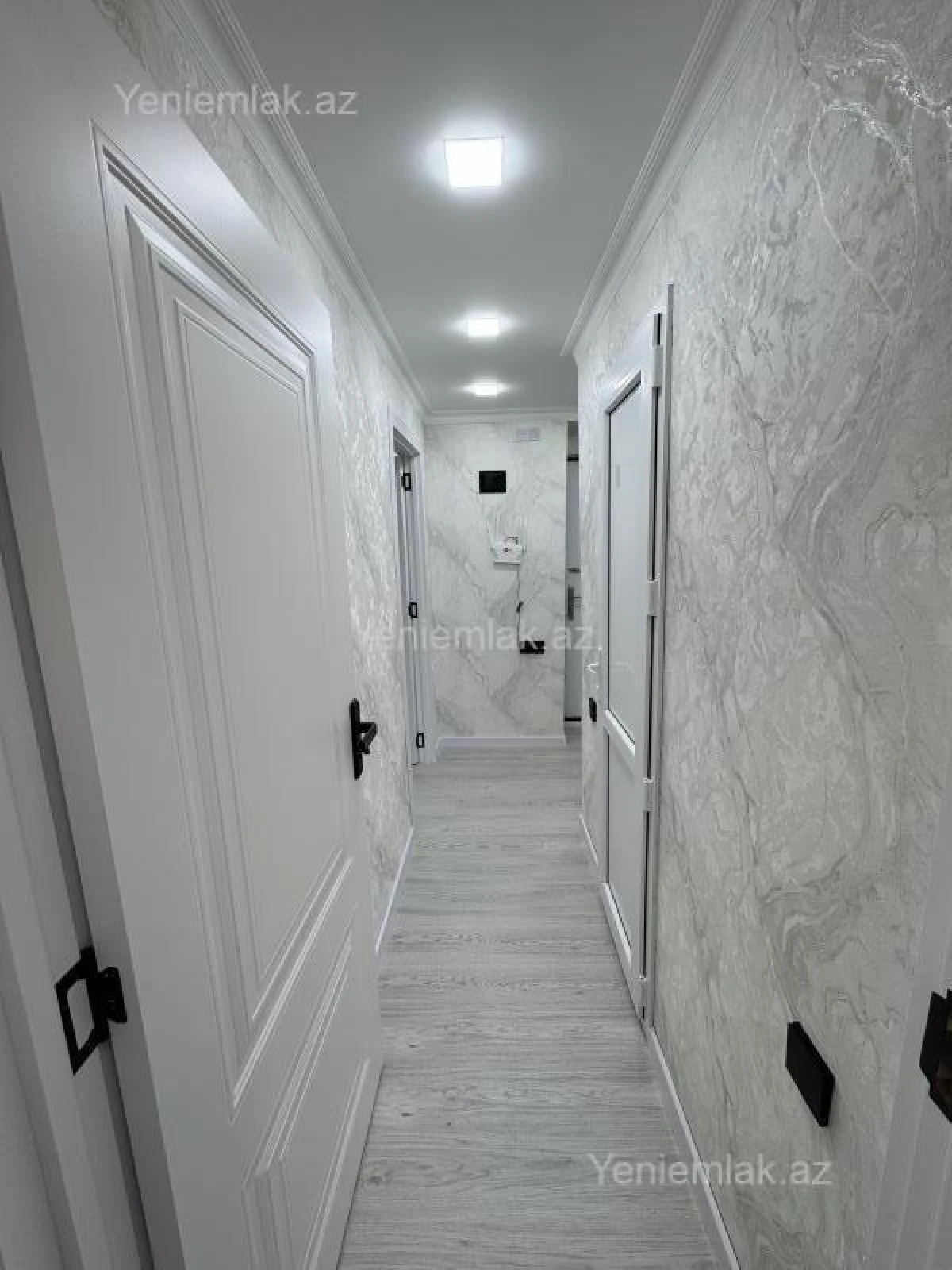 Satılır 2 otaqlı köhnə tikili 36 m²