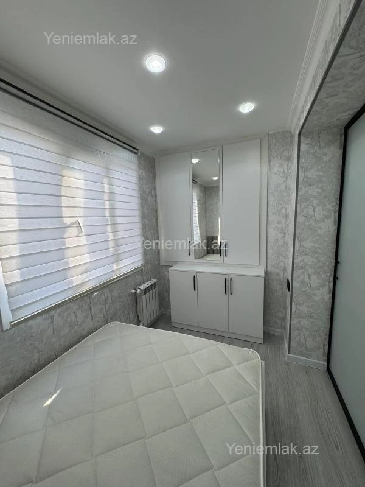 Satılır 2 otaqlı köhnə tikili 36 m²