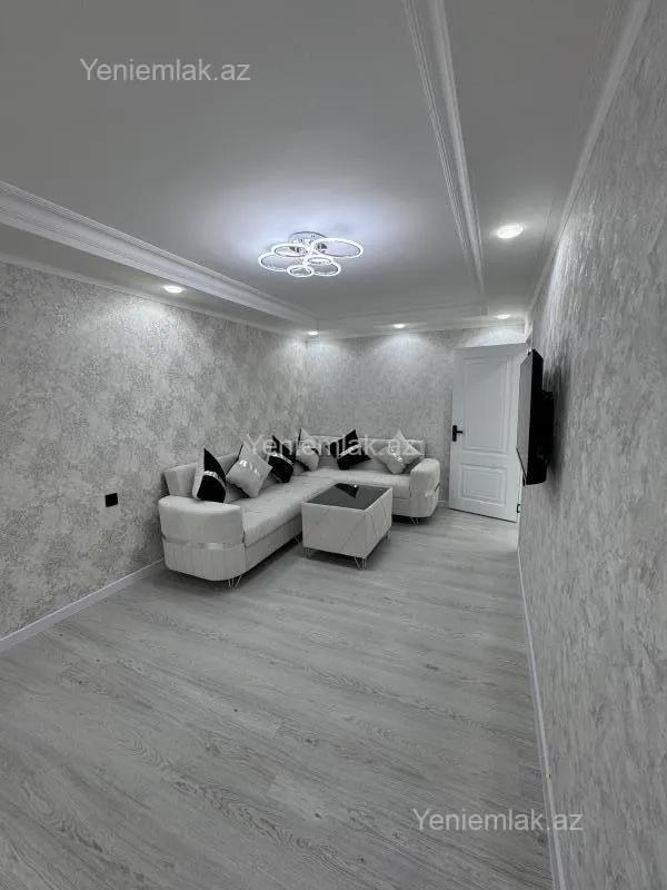 Satılır 2 otaqlı köhnə tikili 36 m²