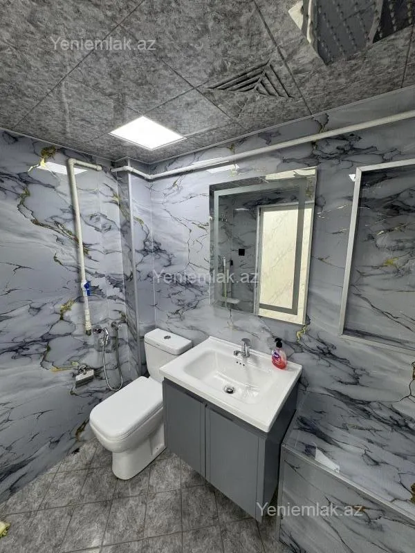 Satılır 2 otaqlı köhnə tikili 36 m²