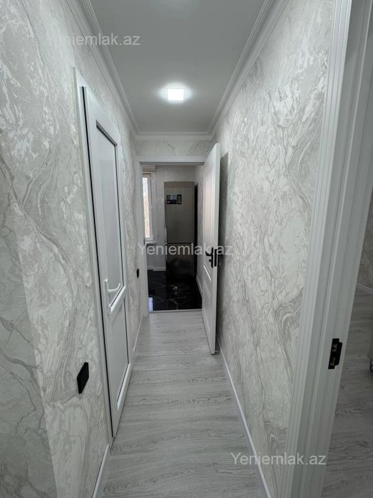 Satılır 2 otaqlı köhnə tikili 36 m²