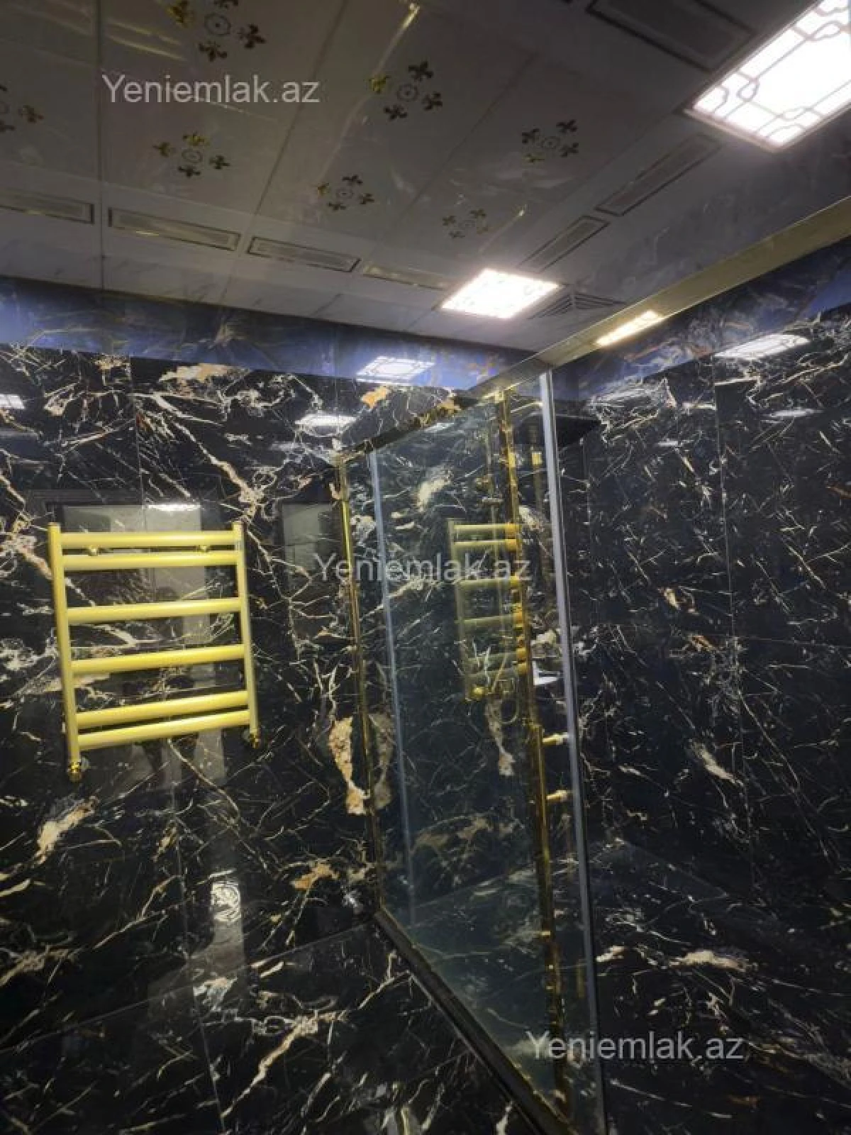 Satılır 3 otaqlı yeni tikili 132 m²