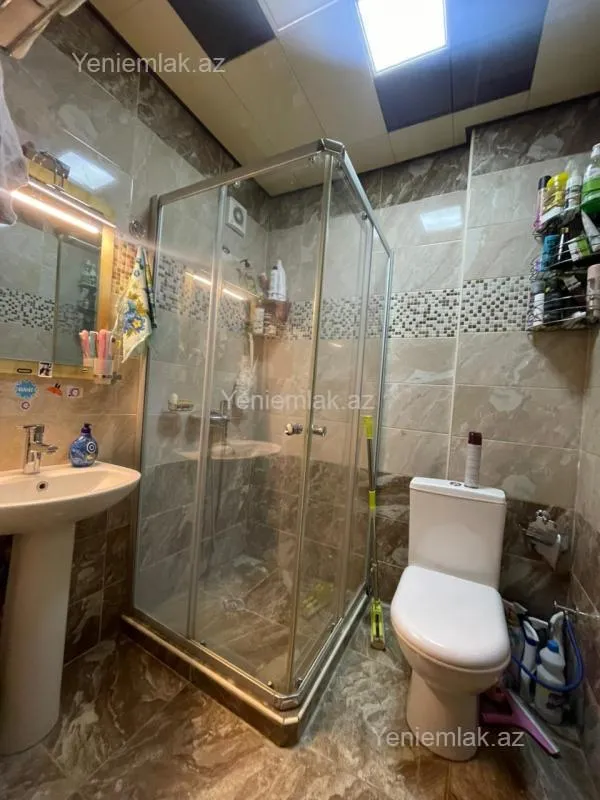 Satılır 2 otaqlı yeni tikili 69 m²