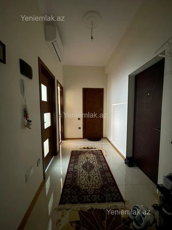 Satılır 2 otaqlı yeni tikili 69 m²