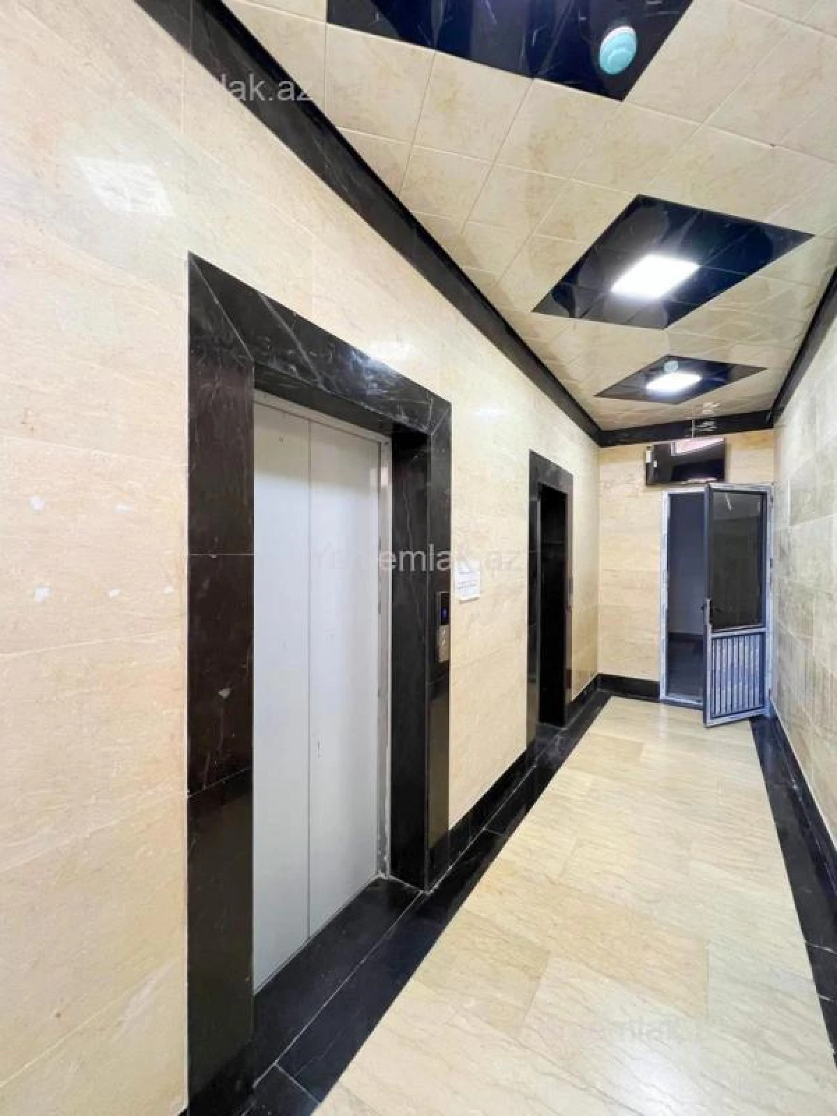 Satılır 2 otaqlı yeni tikili 85 m²