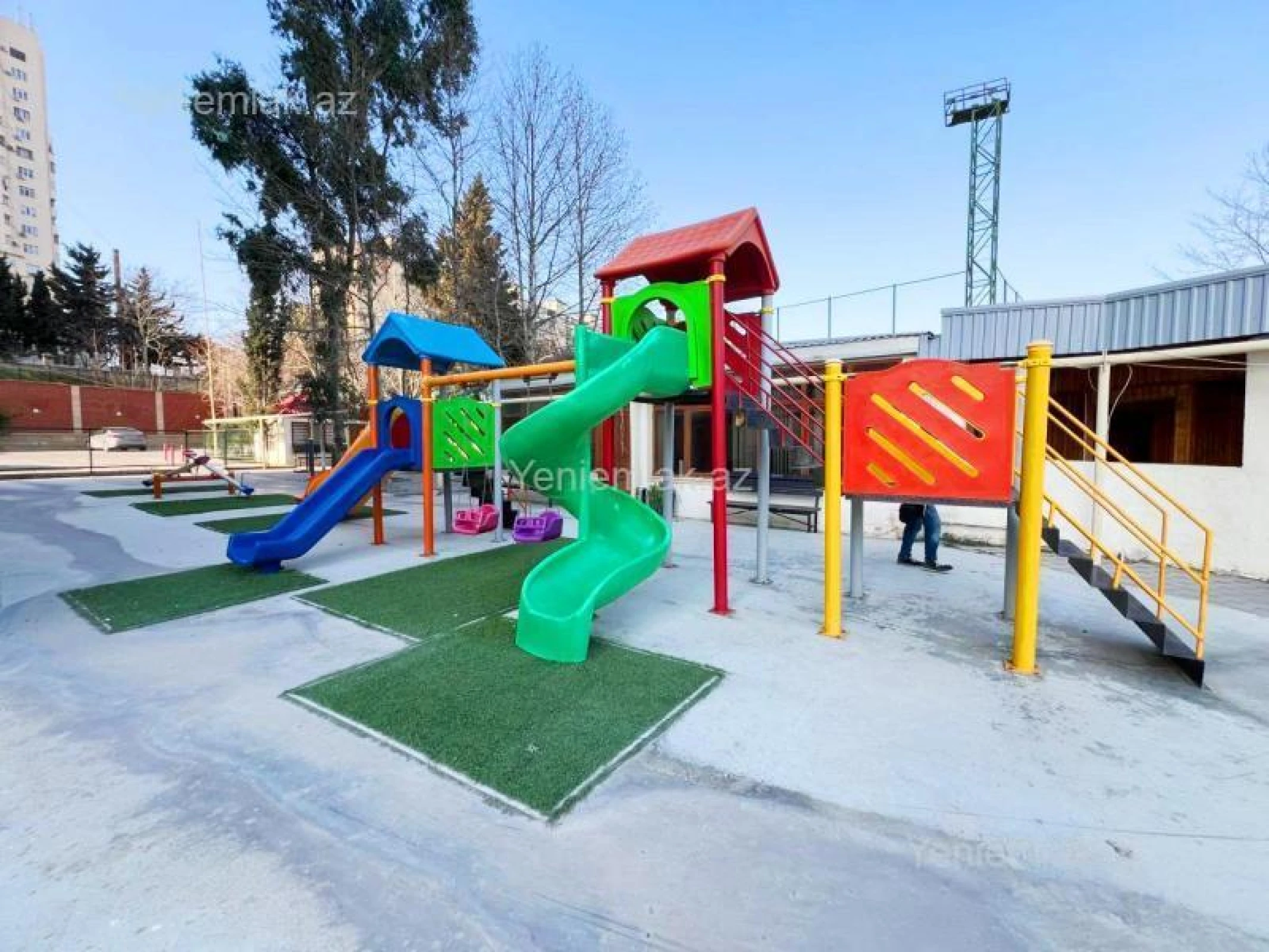 Satılır 2 otaqlı yeni tikili 85 m²