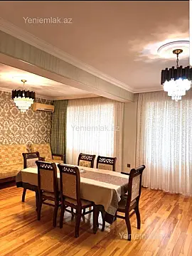 Satılır 4 otaqlı köhnə tikili 105 m²