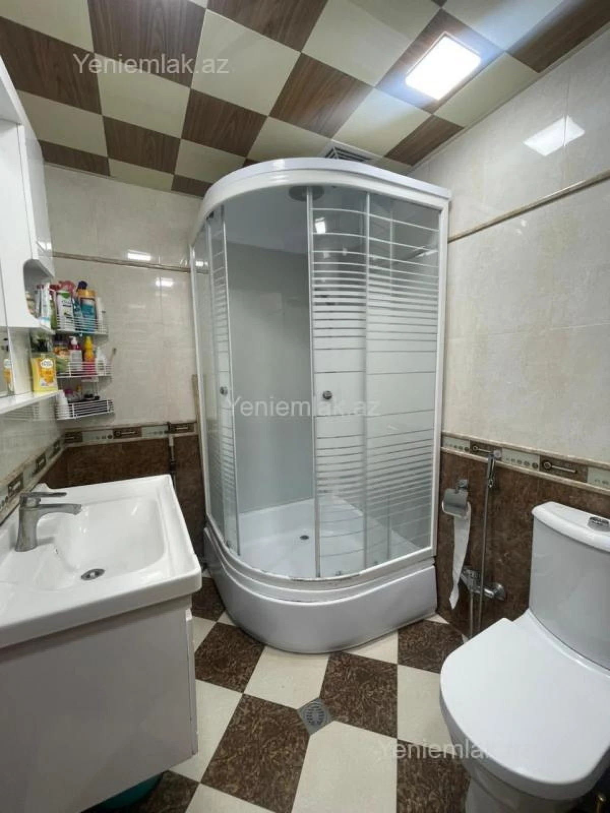 Satılır 3 otaqlı yeni tikili 100 m²