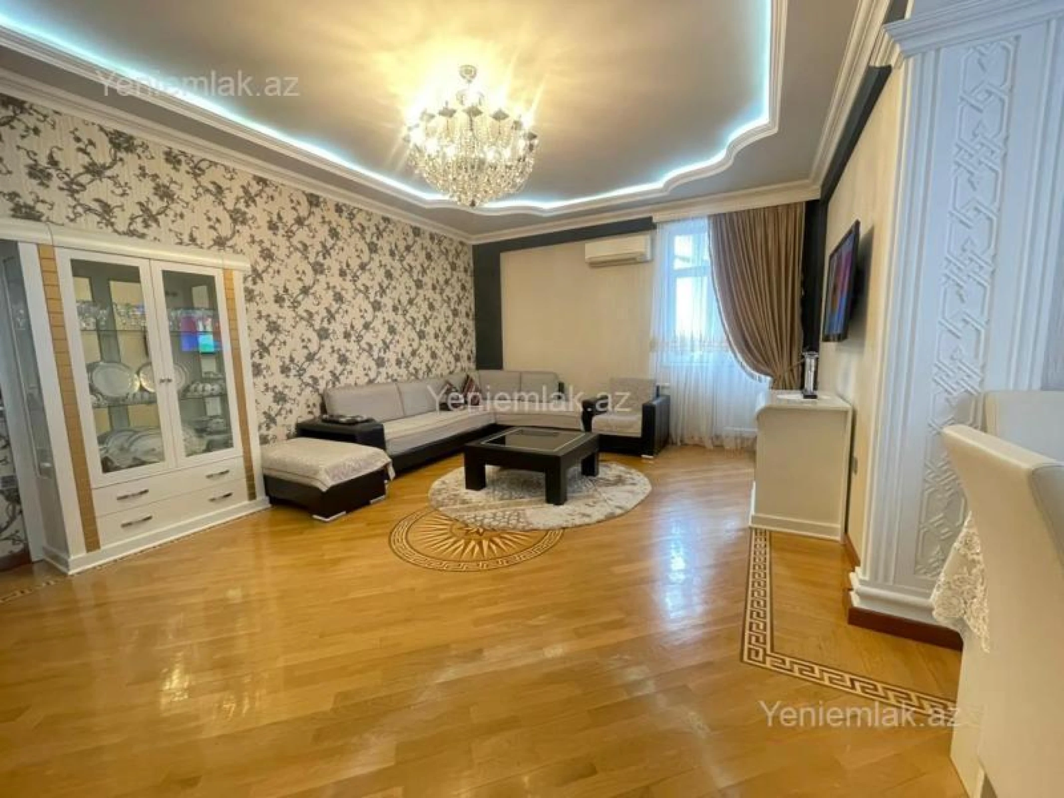 Satılır 3 otaqlı yeni tikili 100 m²
