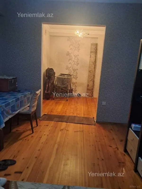 Satılır 3 otaqlı yeni tikili 60 m²