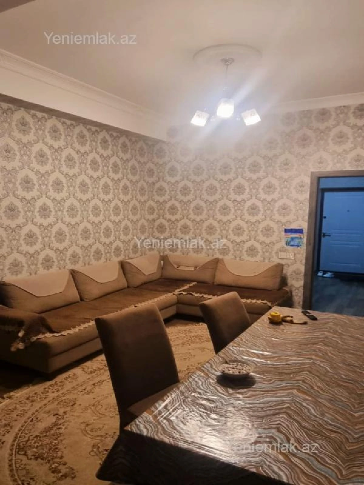 Satılır 2 otaqlı yeni tikili 60 m²