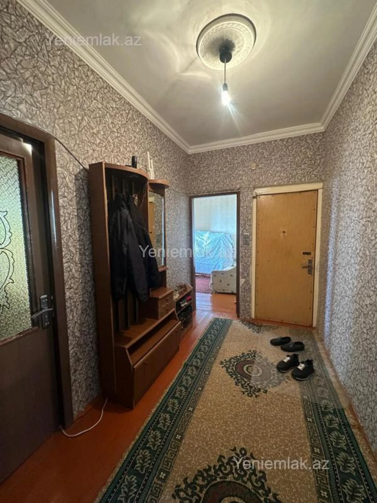 Satılır 5 otaqlı köhnə tikili 120 m²