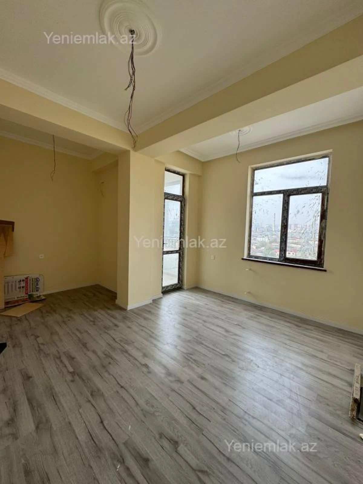 Satılır 2 otaqlı yeni tikili 70 m²