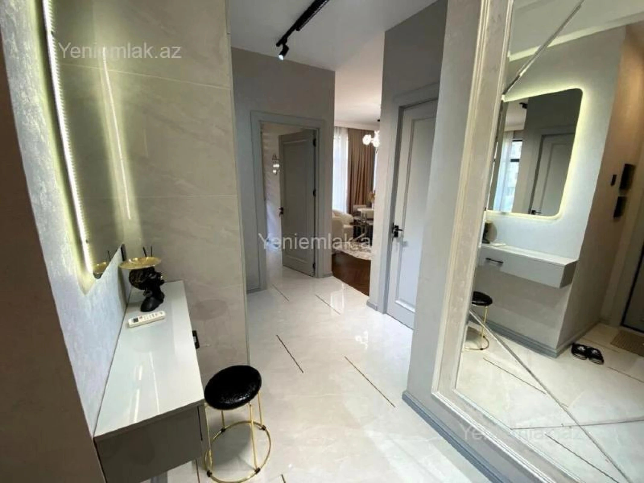 Satılır 2 otaqlı yeni tikili 58 m²